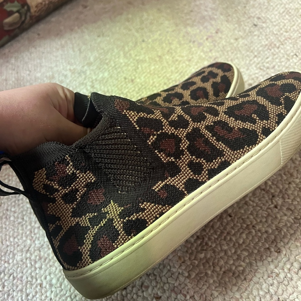 Leopard Print Slip-On Sneakers - Picture 9 of 9